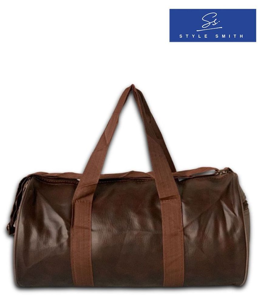 Style Smith Leatherette Gym Bag Duffle 