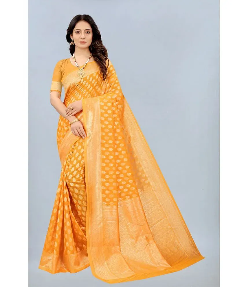 Prafful Sarees 50% + 20% off from Rs. 400 @ Snapdeal