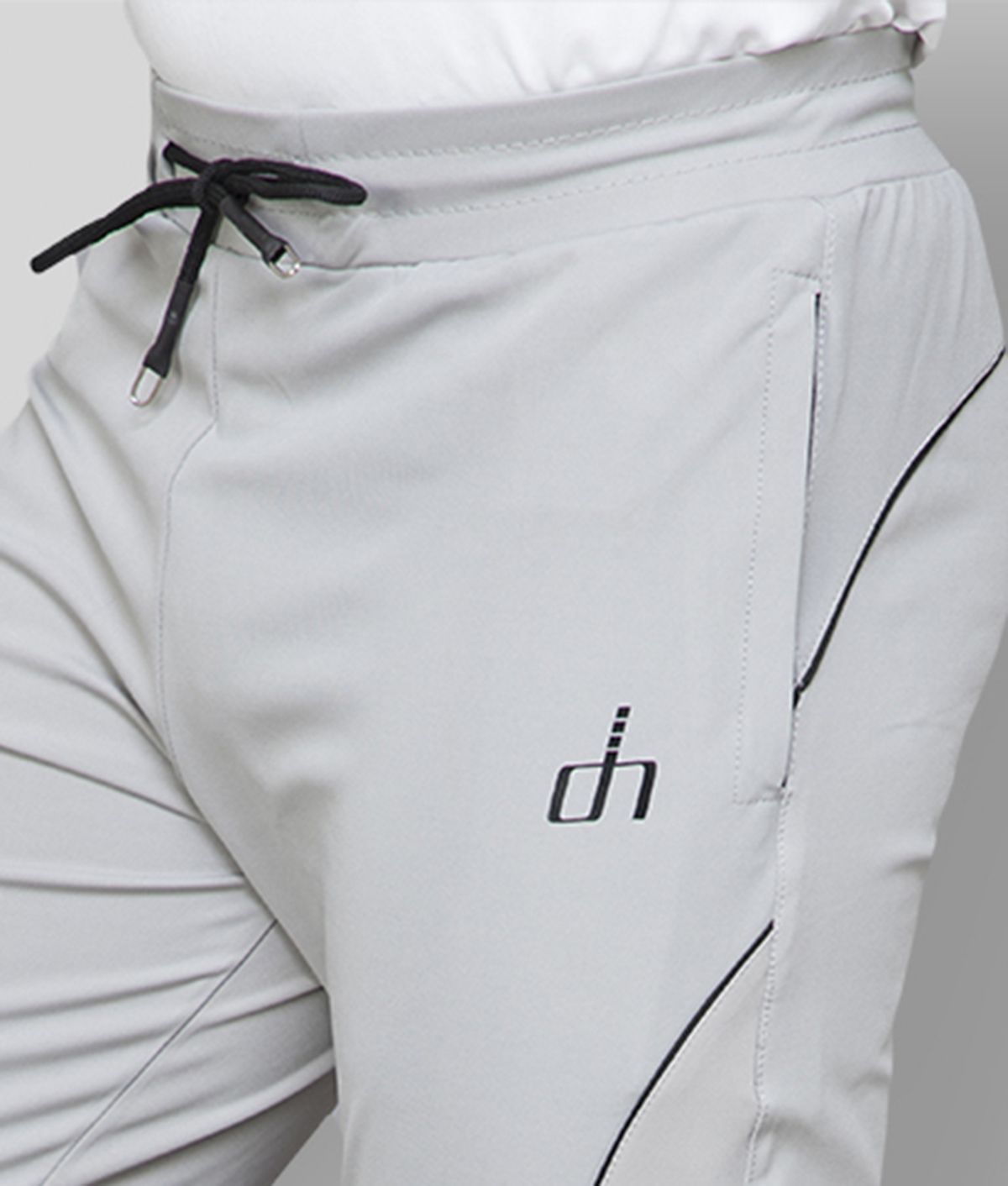 devhim track pants