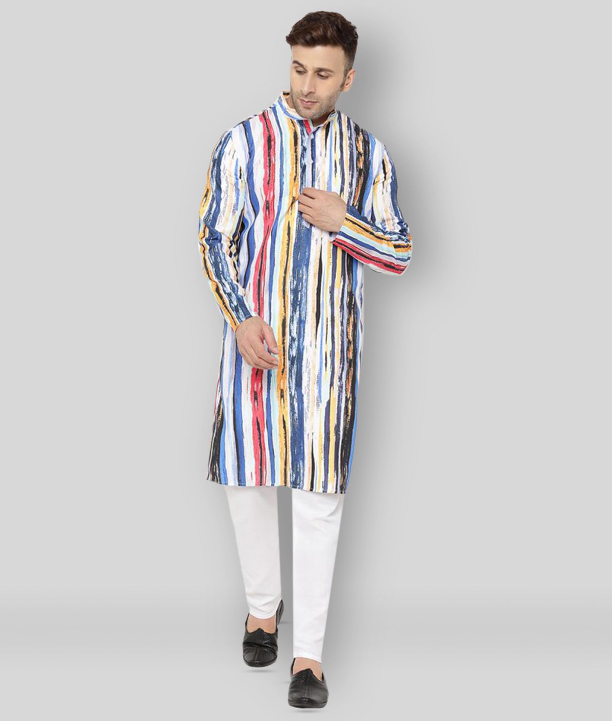     			Hangup - White Cotton Regular Fit Men's Kurta Pyjama Set ( Pack of 1 )