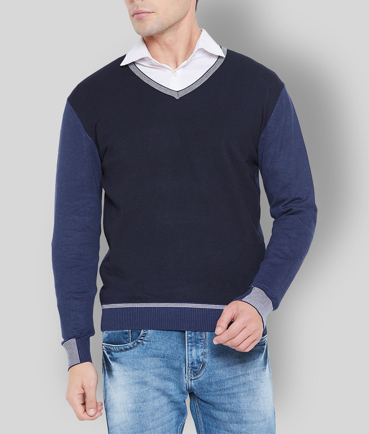     			Duke Blue V Neck Sweater