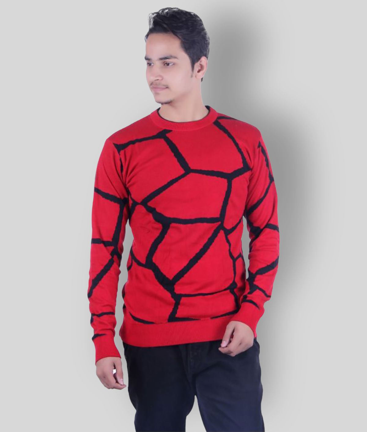     			Ogarti Red Round Neck Sweater