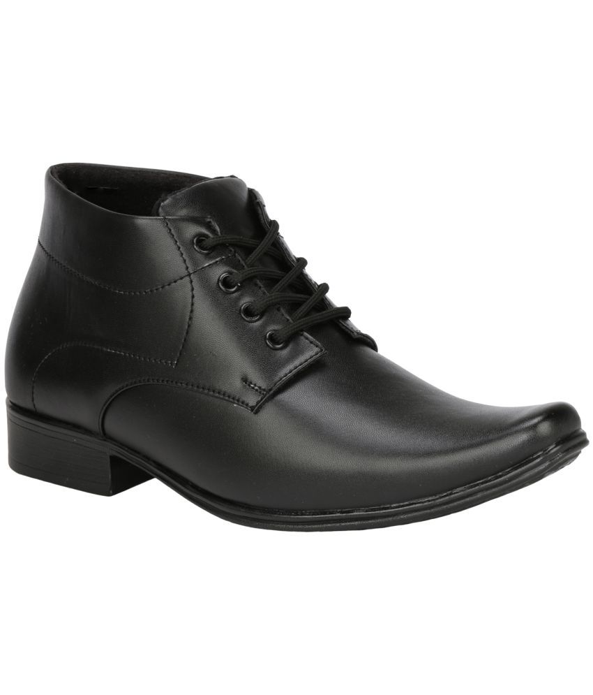 Kraasa - Black Men's Derby Formal Shoes 