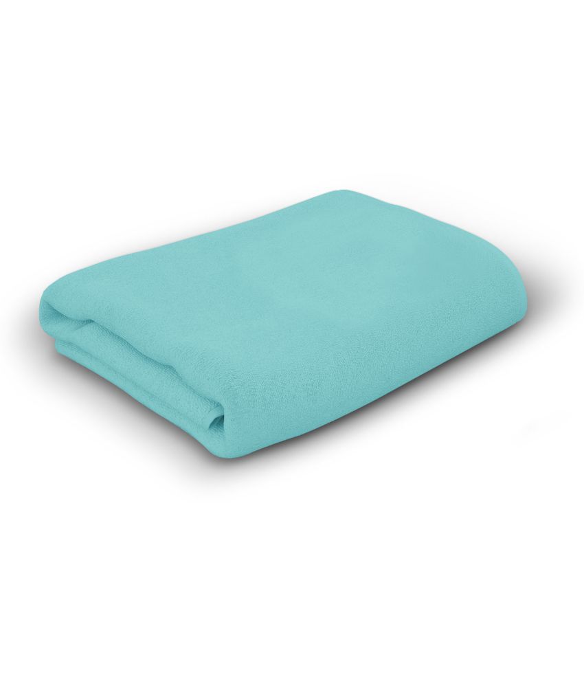     			GrihaLakshmi - Cotton Turquoise Solid Bath Towel ( Pack of 1 )