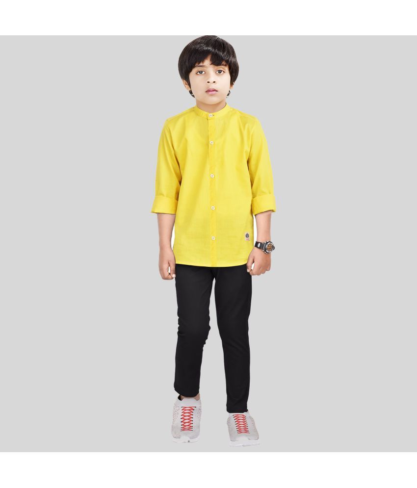     			Made In The Shade Pack of 1 Boys Cotton Shirt & Pants ( Yellow )