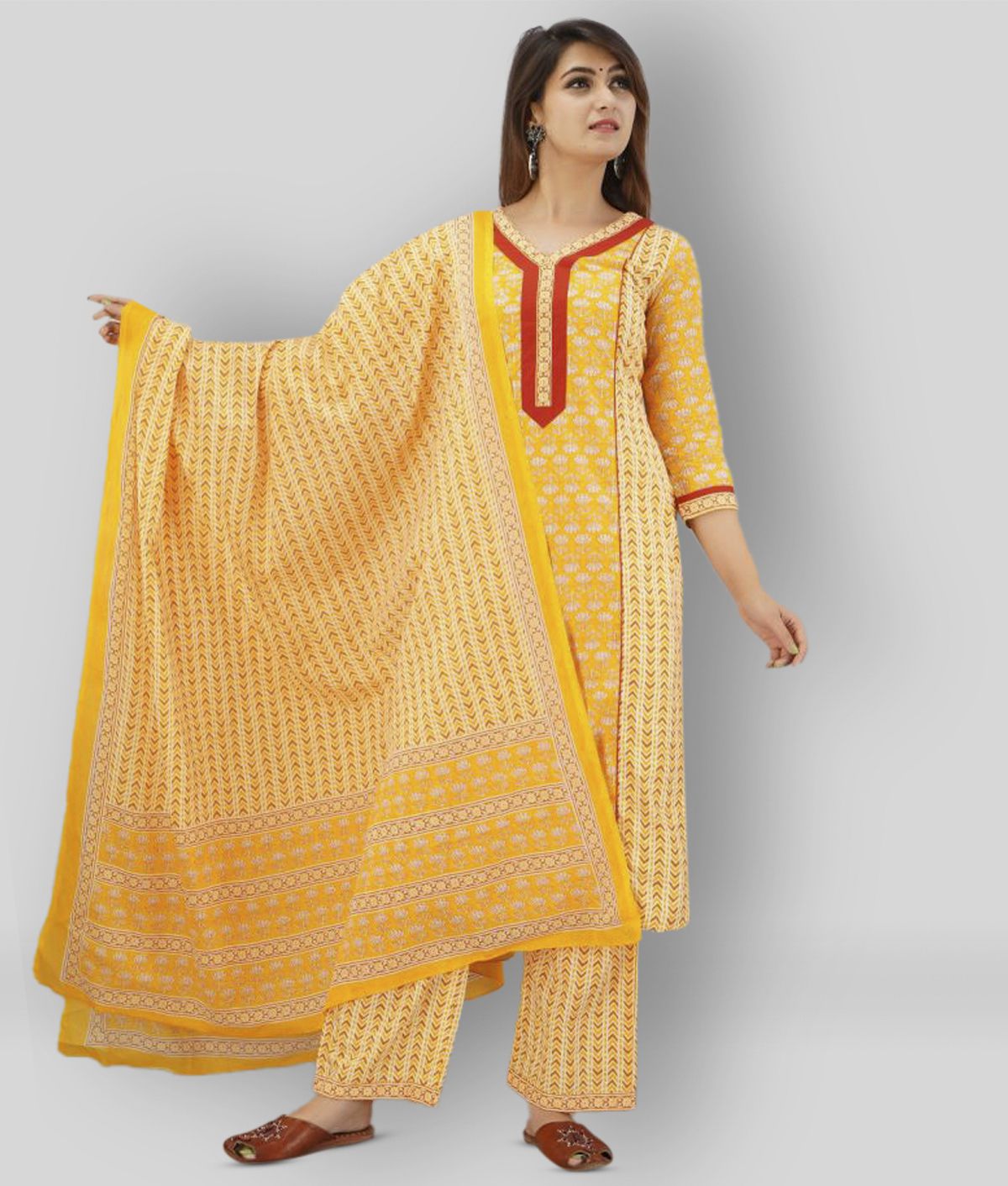     			SVARCHI - Yellow Straight Cotton Women's Stitched Salwar Suit ( Pack of 1 )