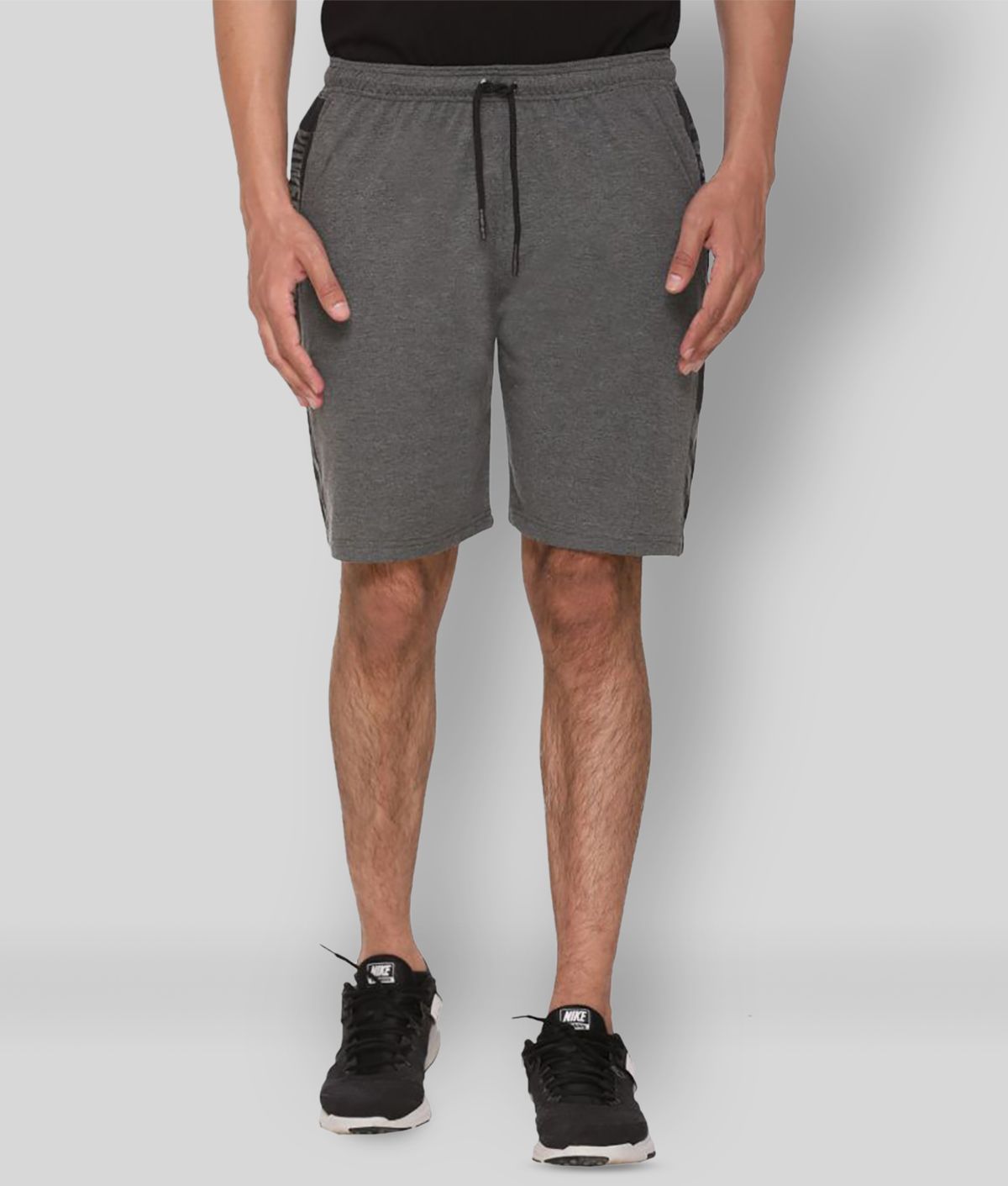     			HVBK - Grey Cotton Blend Men's Shorts ( Pack of 1 )