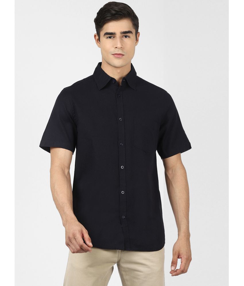     			UrbanMark Men Cotton Linen Half Sleeves Slim Fit Solid Casual Shirt-Black