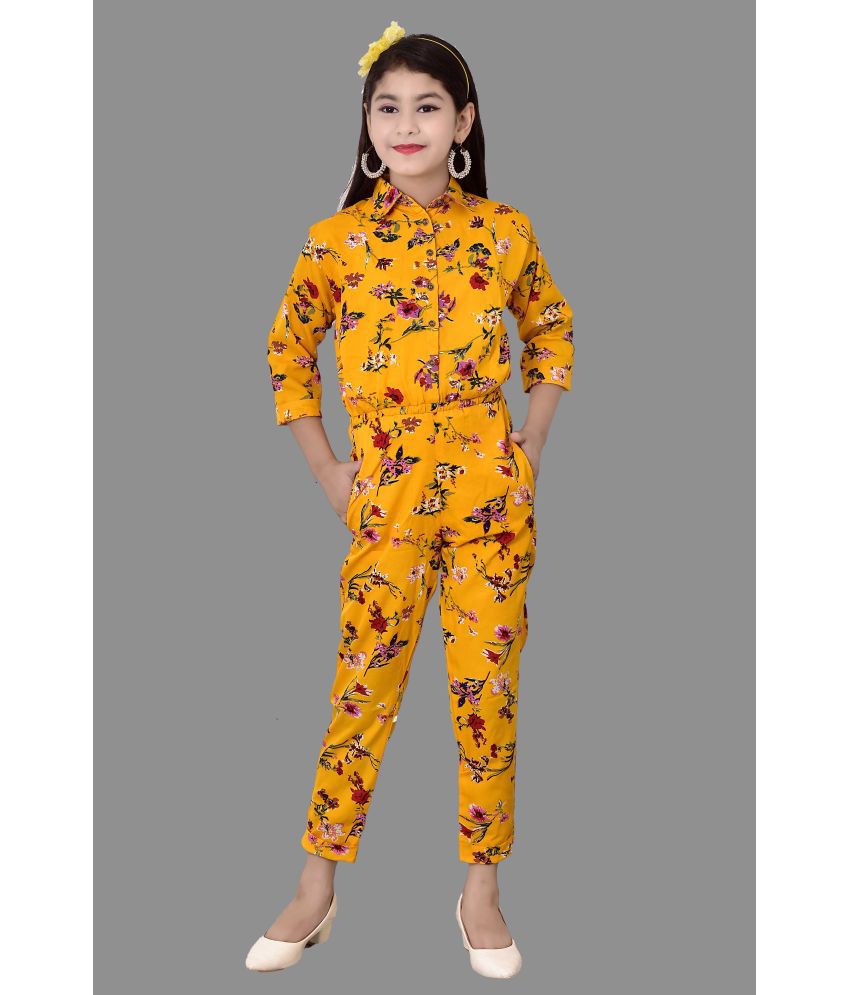     			Arshia Fashions - Yellow Crepe Girls Jumpsuit ( Pack of 1 )