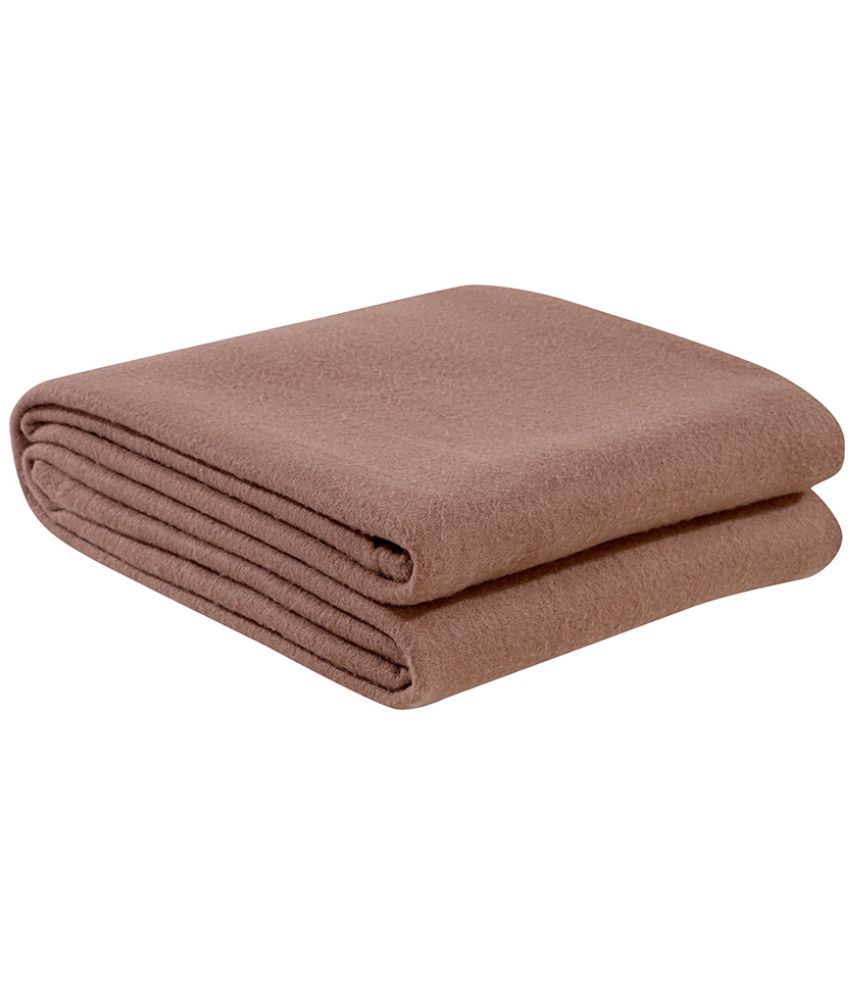     			Fleece Mild Winter Solid Single Blanket ( 120 x 220 cm ) Pack of 1 - Maroon