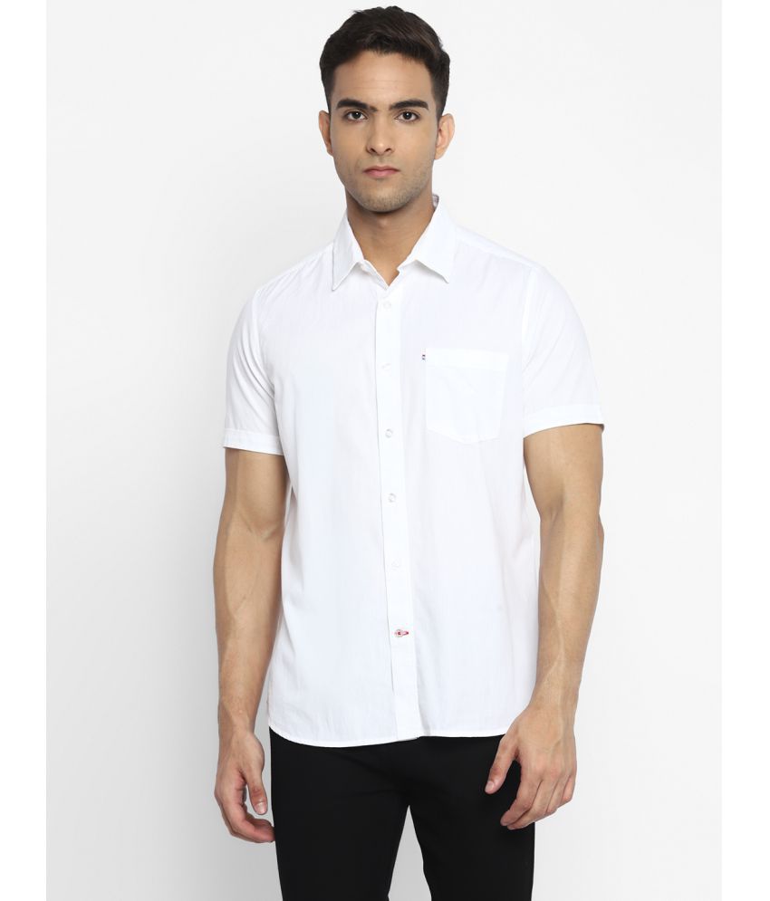     			Red Chief - White 100% Cotton Slim Fit Men's Casual Shirt ( Pack of 1 )