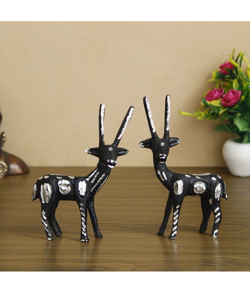     			eCraftIndia Set of 2 Black and Silver-Toned Metal Handcrafted Deer Figurine