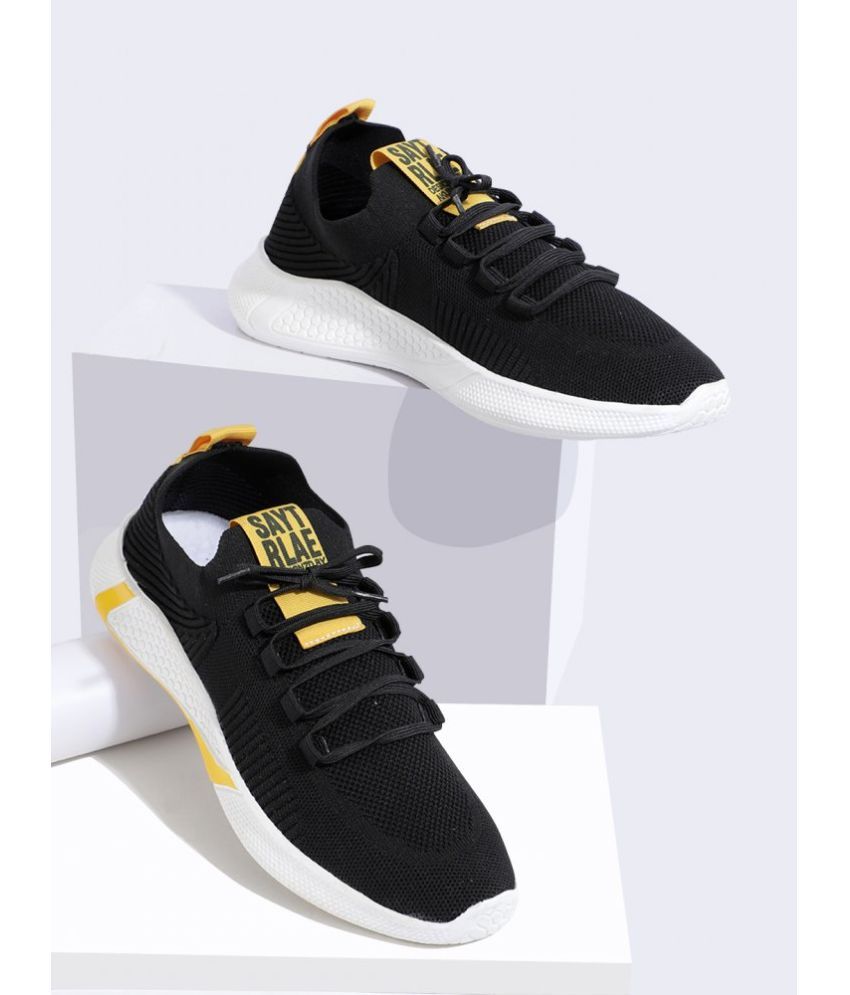     			RapidBox - Black Men's Sneakers