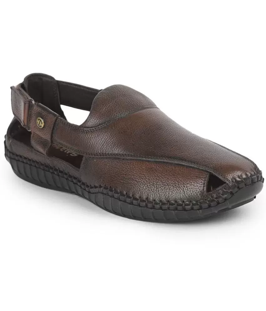 LIBERTY Men Black Sandals - Buy LIBERTY Men Black Sandals Online at Best  Price - Shop Online for Footwears in India | Flipkart.com