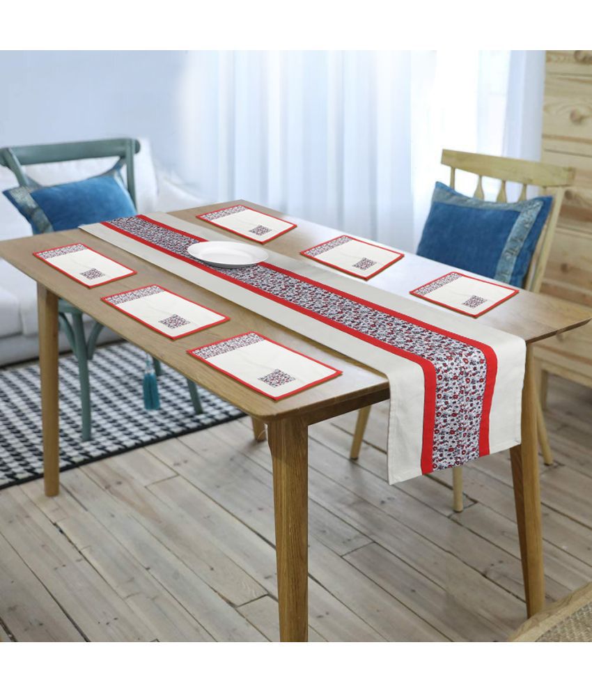     			TABLE RUNNER AND PLACEMAT - 7 PCS SET
