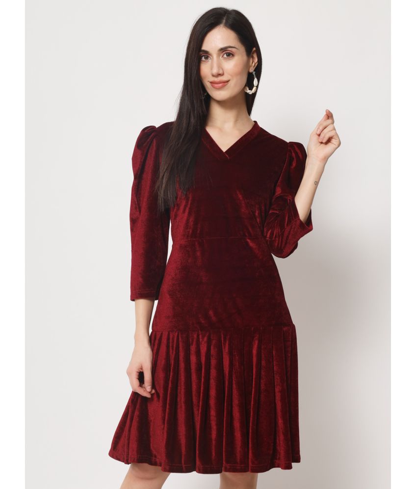     			Rudrakriti - Maroon Velvet Women's A-line Dress ( Pack of 1 )