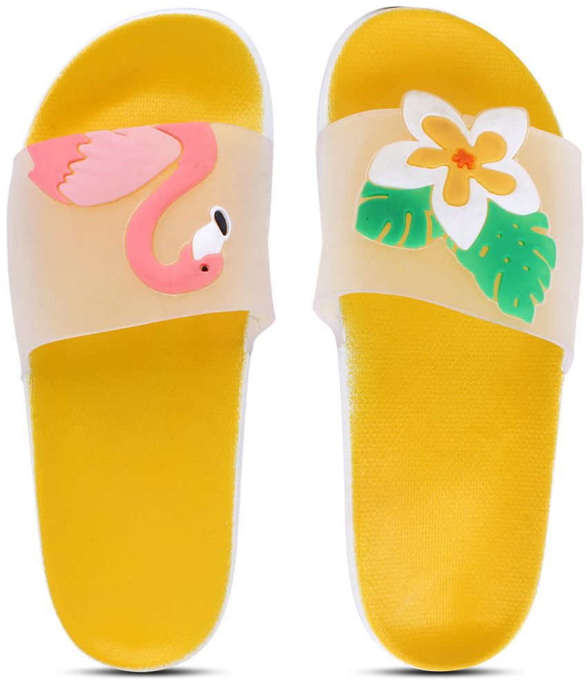     			Pampy Angel - Yellow Women's Slide Flip flop