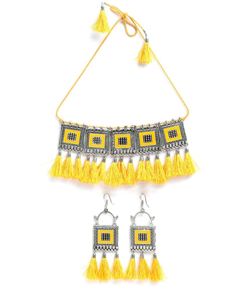     			PUJVI - Yellow Alloy Necklace Set ( Pack of 1 )