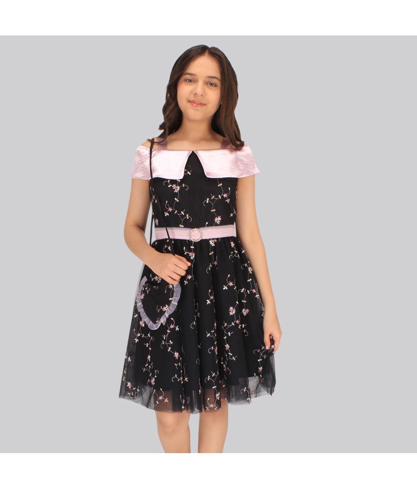     			Cutecumber - Black Satin Girls Frock ( Pack of 1 )