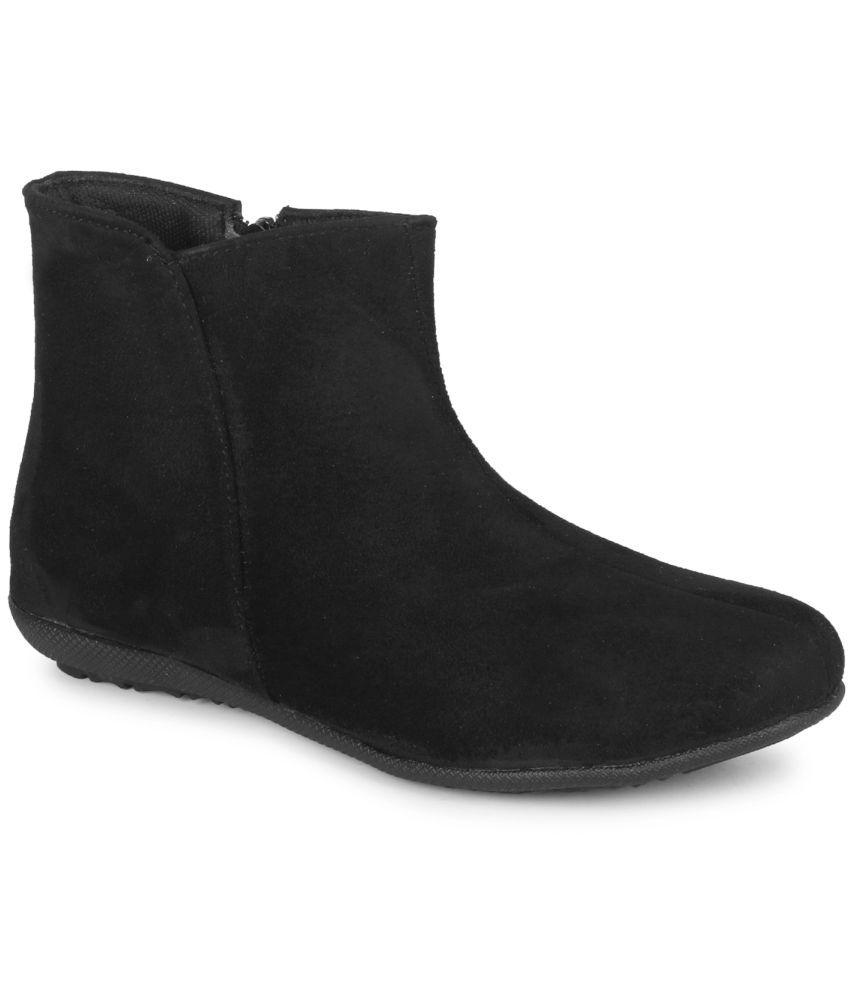     			Commander - Black Women's Ankle Length Boots