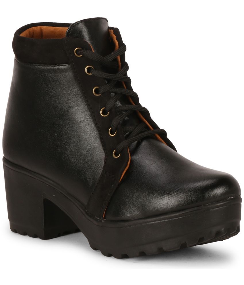     			Commander - Black Women's Ankle Length Boots