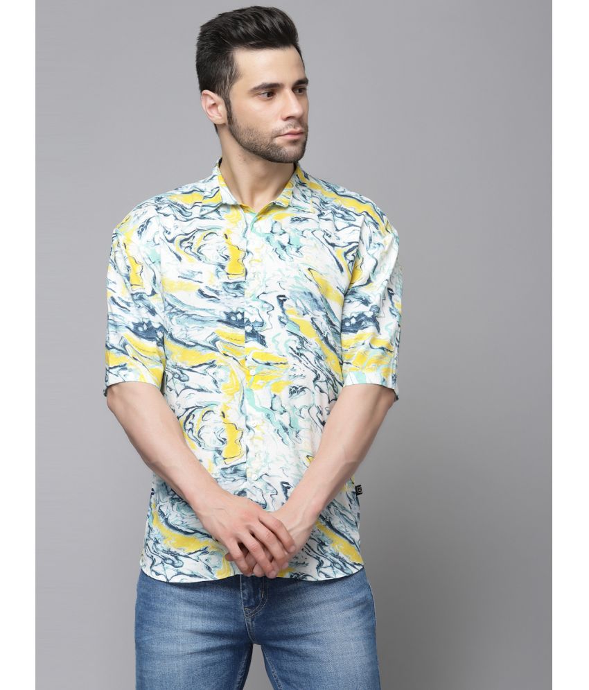     			Rigo - Yellow Rayon Slim Fit Men's Casual Shirt ( Pack of 1 )