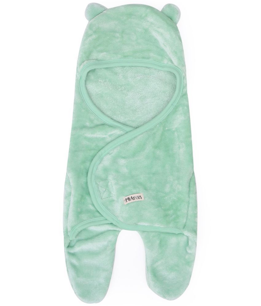     			Mi Arcus - Green Polyester Hooded Baby Blanket ( Pack of 1 )