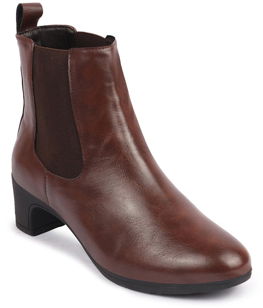     			Fausto - Brown Women's Ankle Length Boots