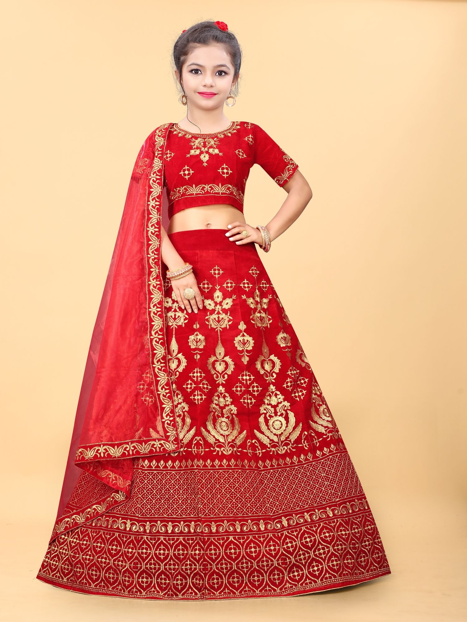     			Apnisha - Red Velvet Girls Lehenga Choli Set ( Pack of 1 )