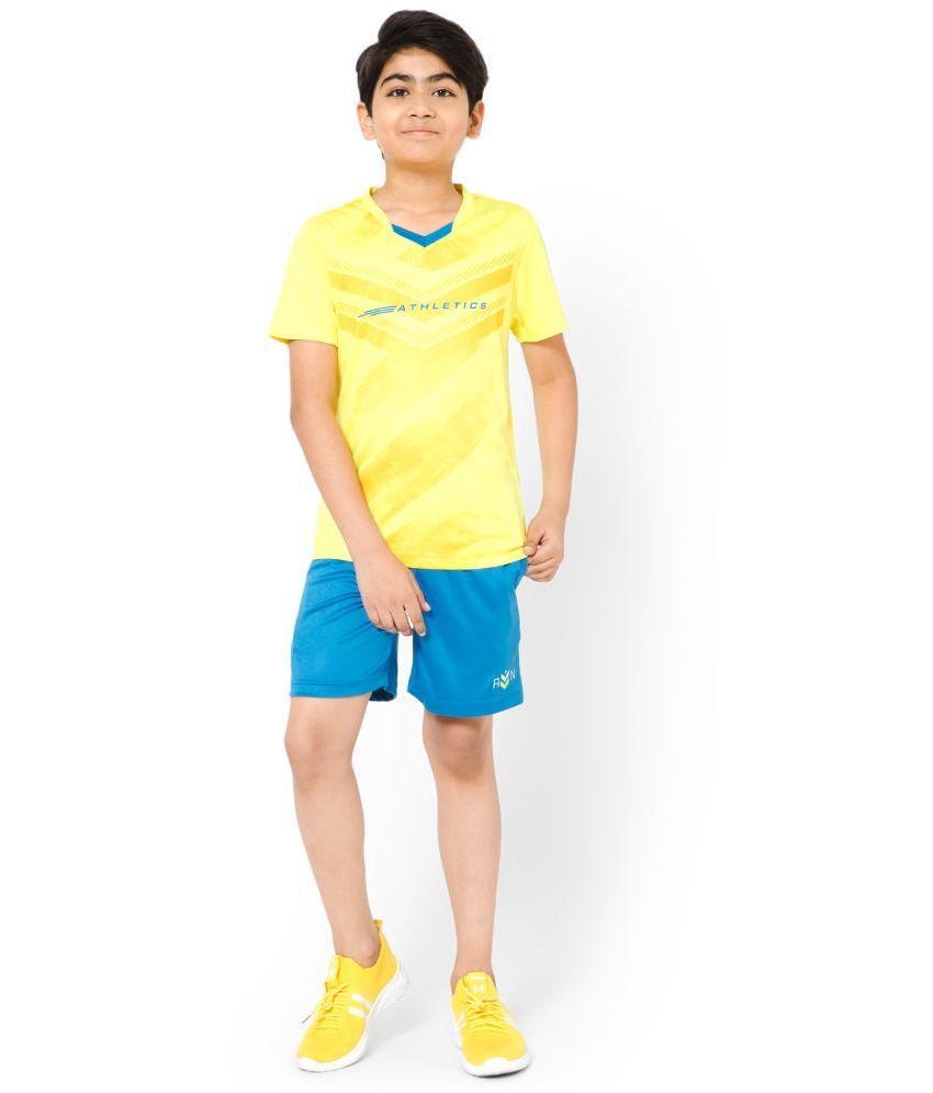     			Bodycare - Multicolor Cotton Blend Boys T-Shirt & Shorts ( Pack of 1 )