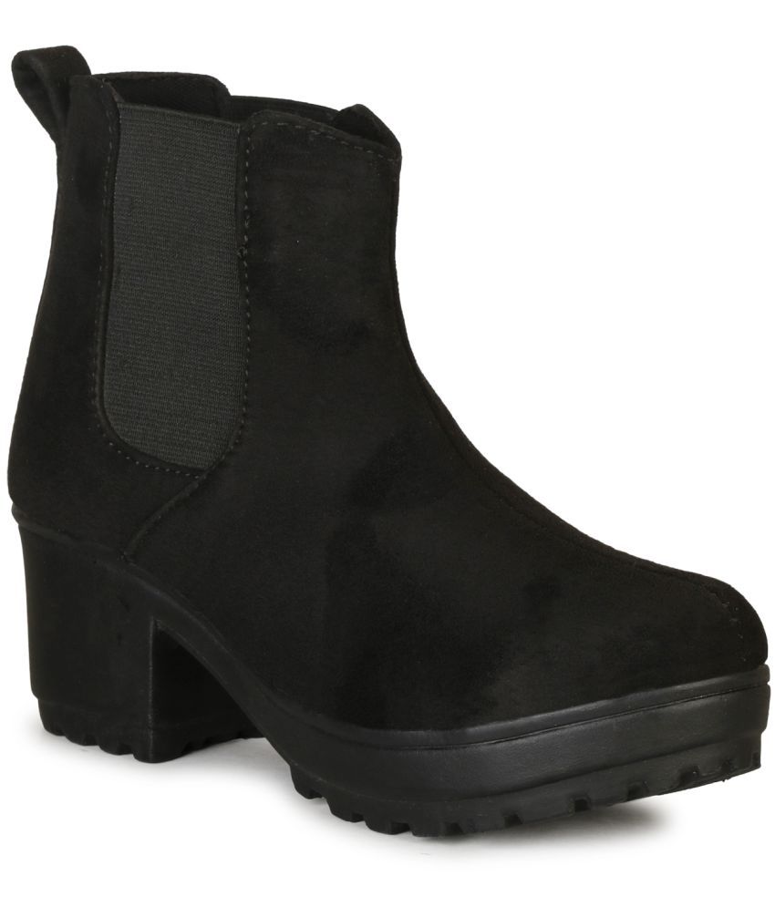     			Commander - Black Women's Ankle Length Boots