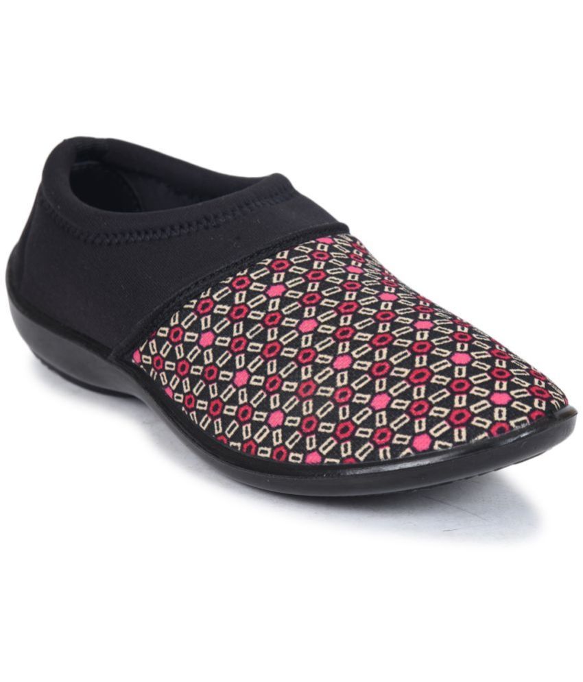     			Ajanta - Black Women's Casual Ballerinas