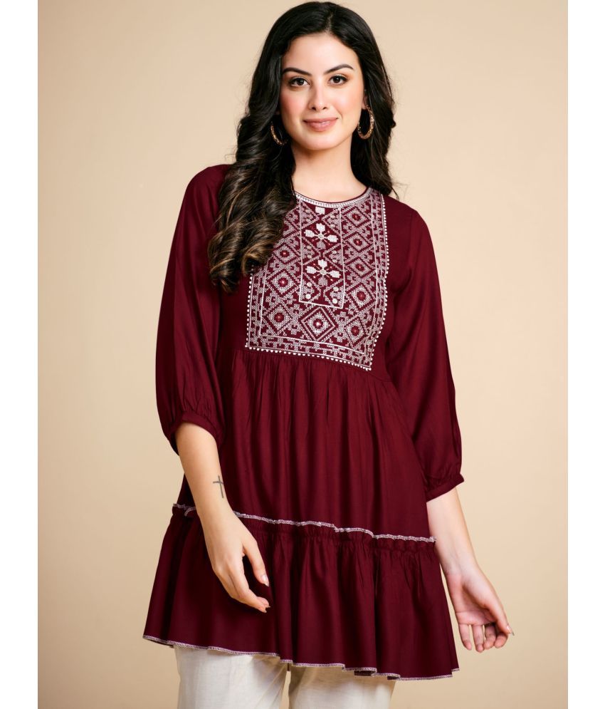     			Glomee - Maroon Viscose Women's Tunic ( Pack of 1 )