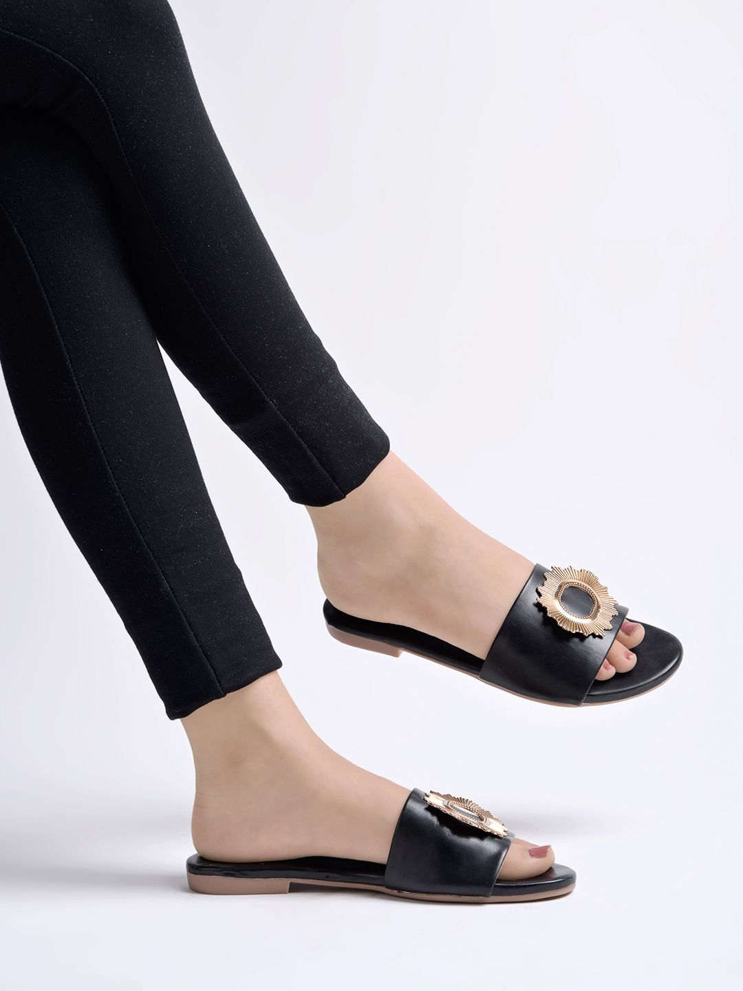     			Shoetopia - Black Women's Flats