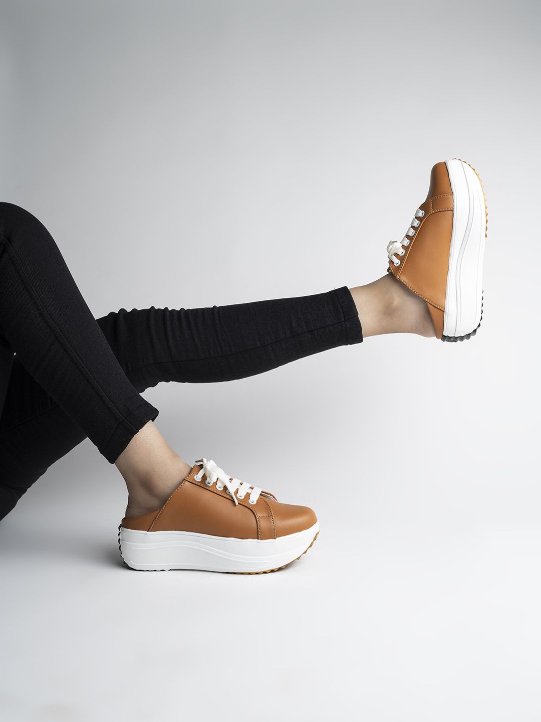     			Shoetopia - Tan Women's Sneakers