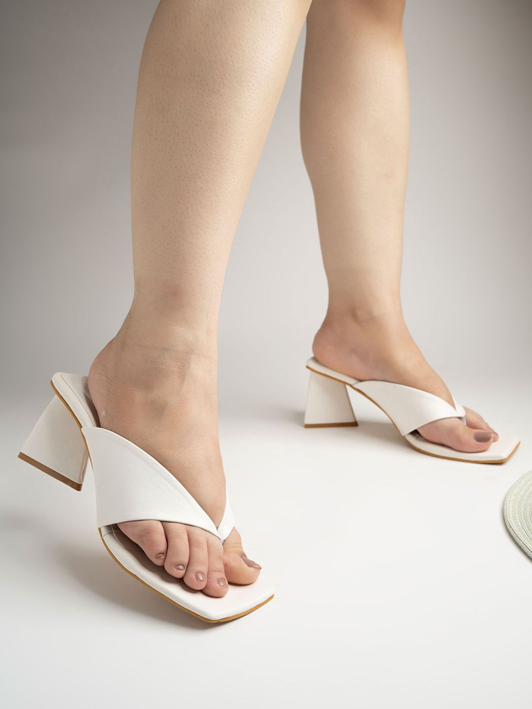     			Shoetopia - White Women's Slip On Heels