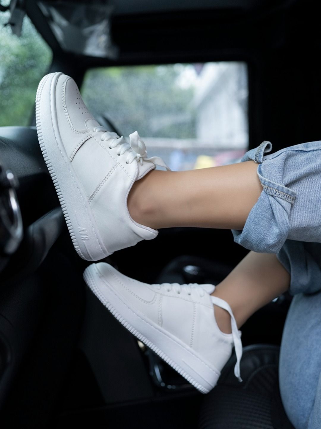     			Shoetopia - White Women's Sneakers