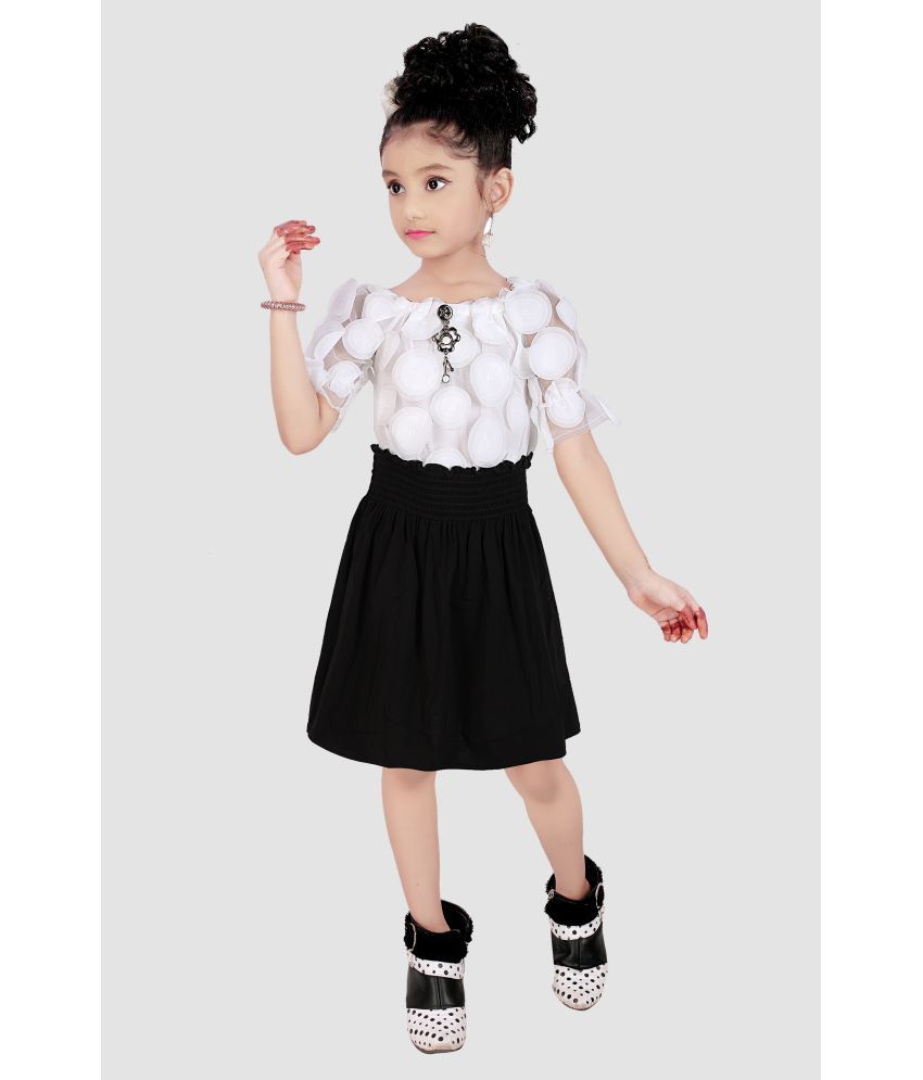     			9stiches - Black Net Girls Frock ( Pack of 1 )