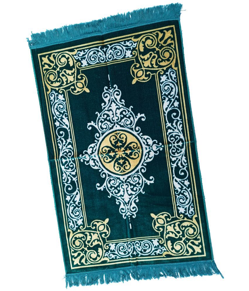     			ADIRNY Green Single Velvet Prayer Mat ( 110 X 70 cm )