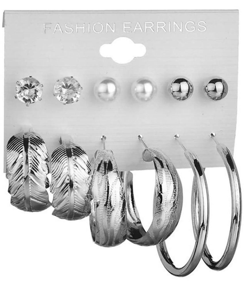     			Scintillare by Sukkhi - Silver Stud Earrings ( Pack of 6 )
