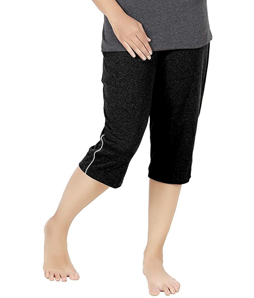     			Stylcozy Black Cotton Blend Solid Capri - Single