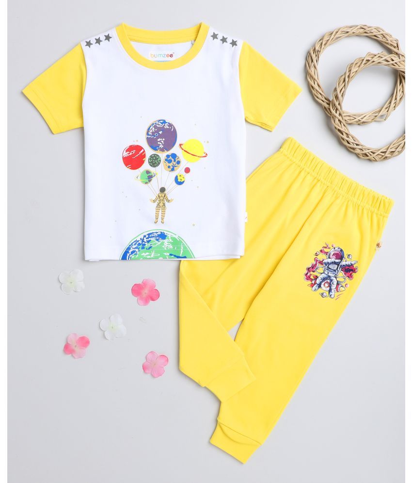     			BUMZEE - White & Yellow Cotton Baby Boy T-Shirt & Pyjama Set ( Pack of 1 )