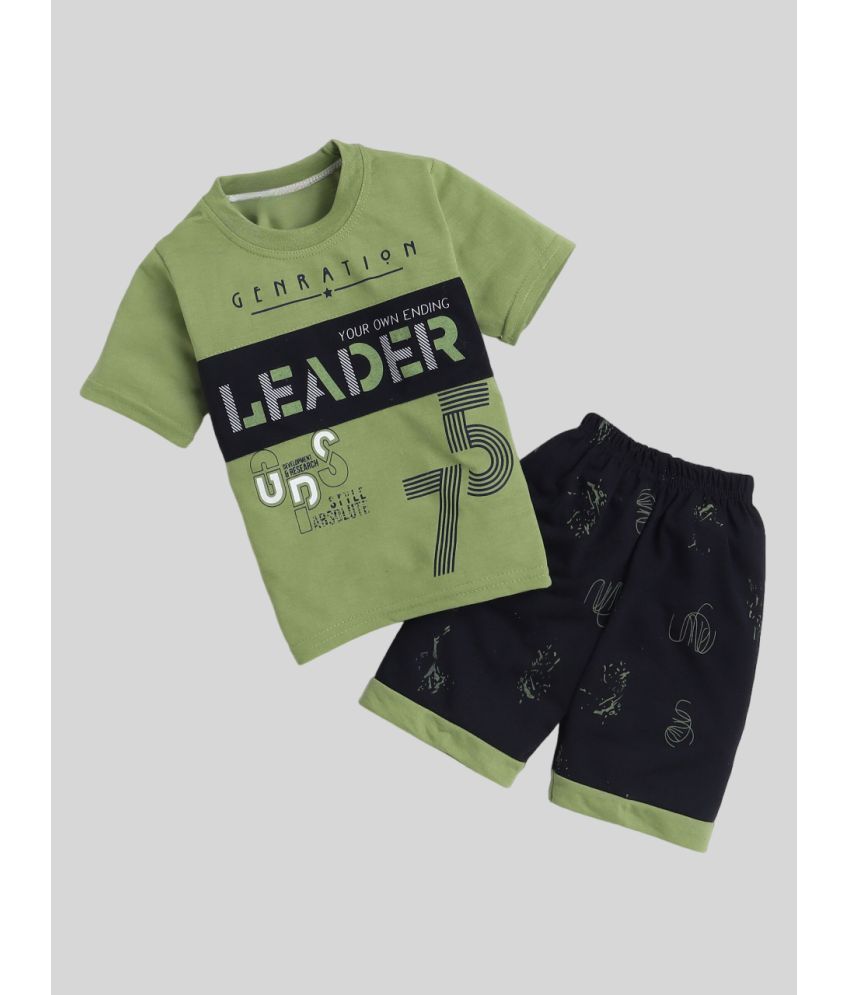     			Fourfolds - Green Cotton Blend Unisex T-Shirt & Shorts ( Pack of 1 )