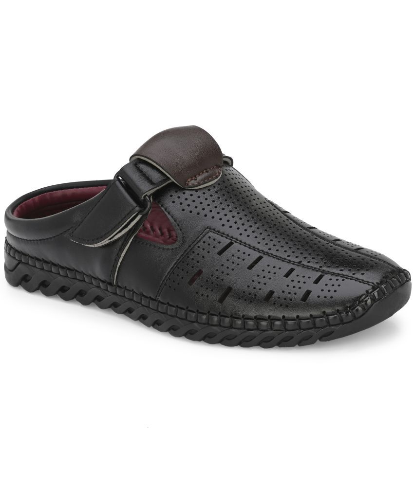     			Leeport - Black Men's Sandals