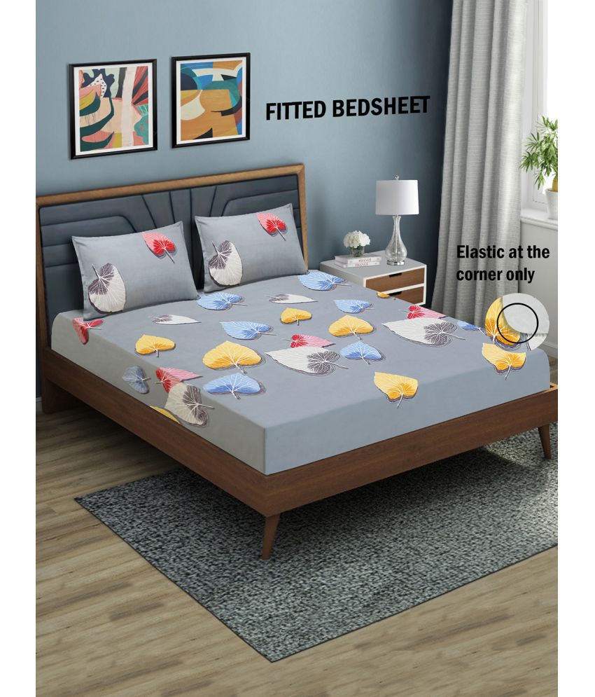     			Home Candy Microfibre Abstract 1 Bedsheet with 2 Pillow Covers - Gray