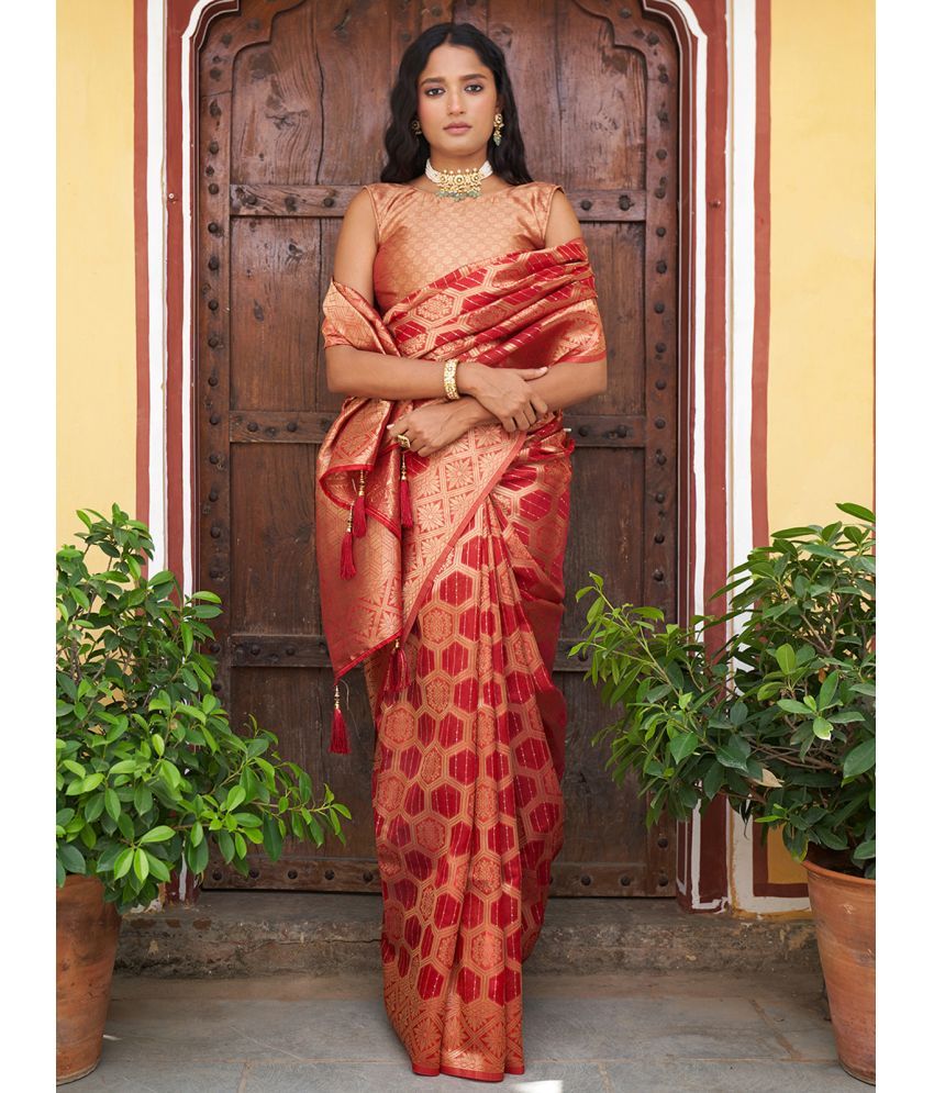     			Janasya - Red Organza Saree With Blouse Piece ( Pack of 1 )