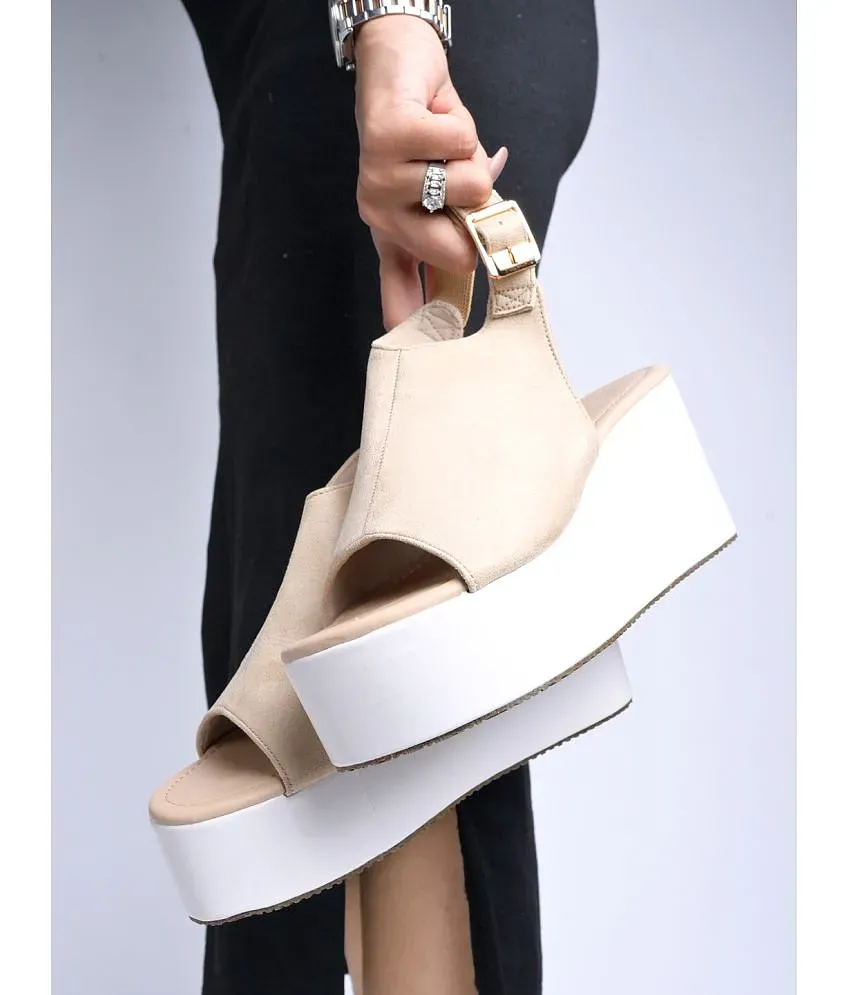 Wedges hot sale online snapdeal