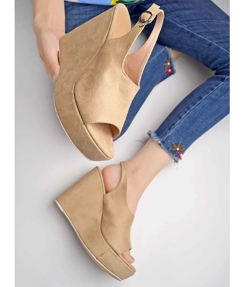 Snapdeal wedges sale