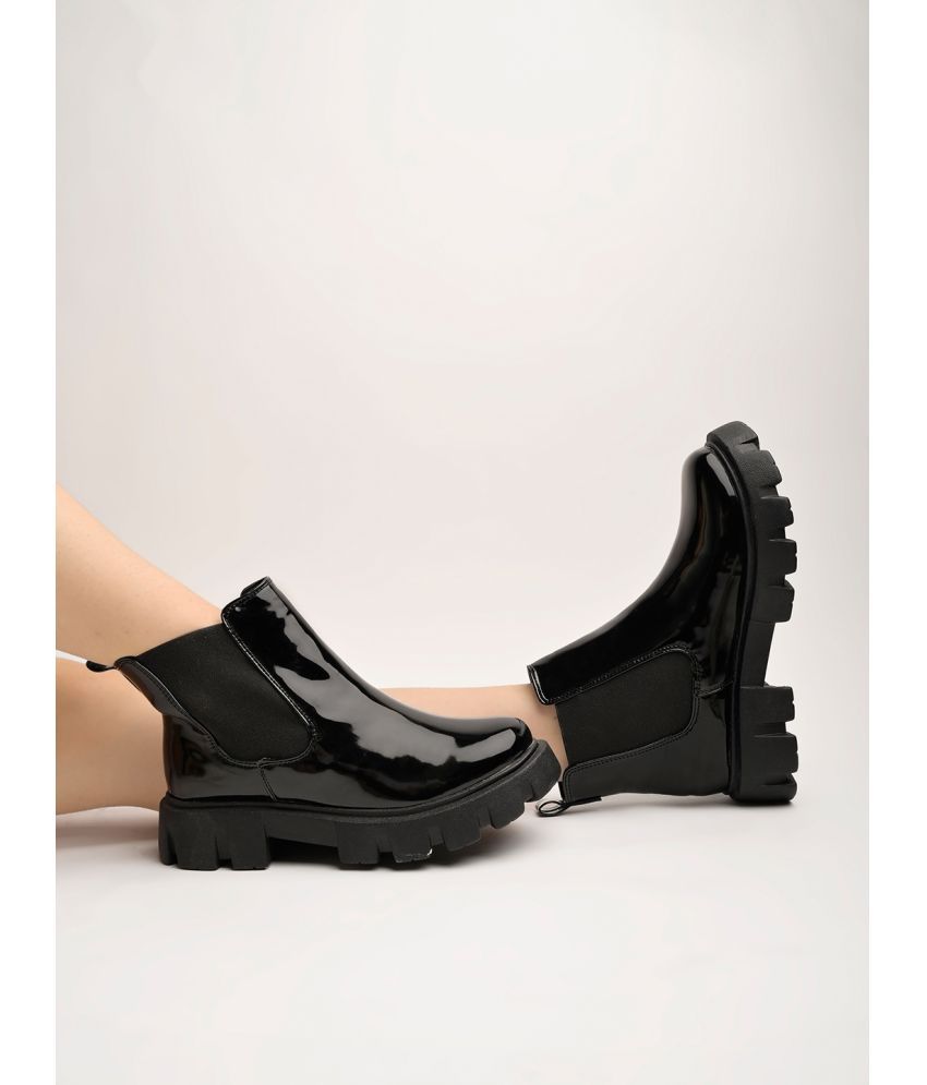     			Shoetopia Black Women's Ankle Length Boots