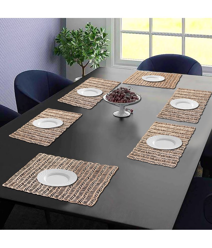     			HOMETALES PVC Abstract Rectangle Table Mats ( 45 cm x 30 cm ) Pack of 6 - Gold